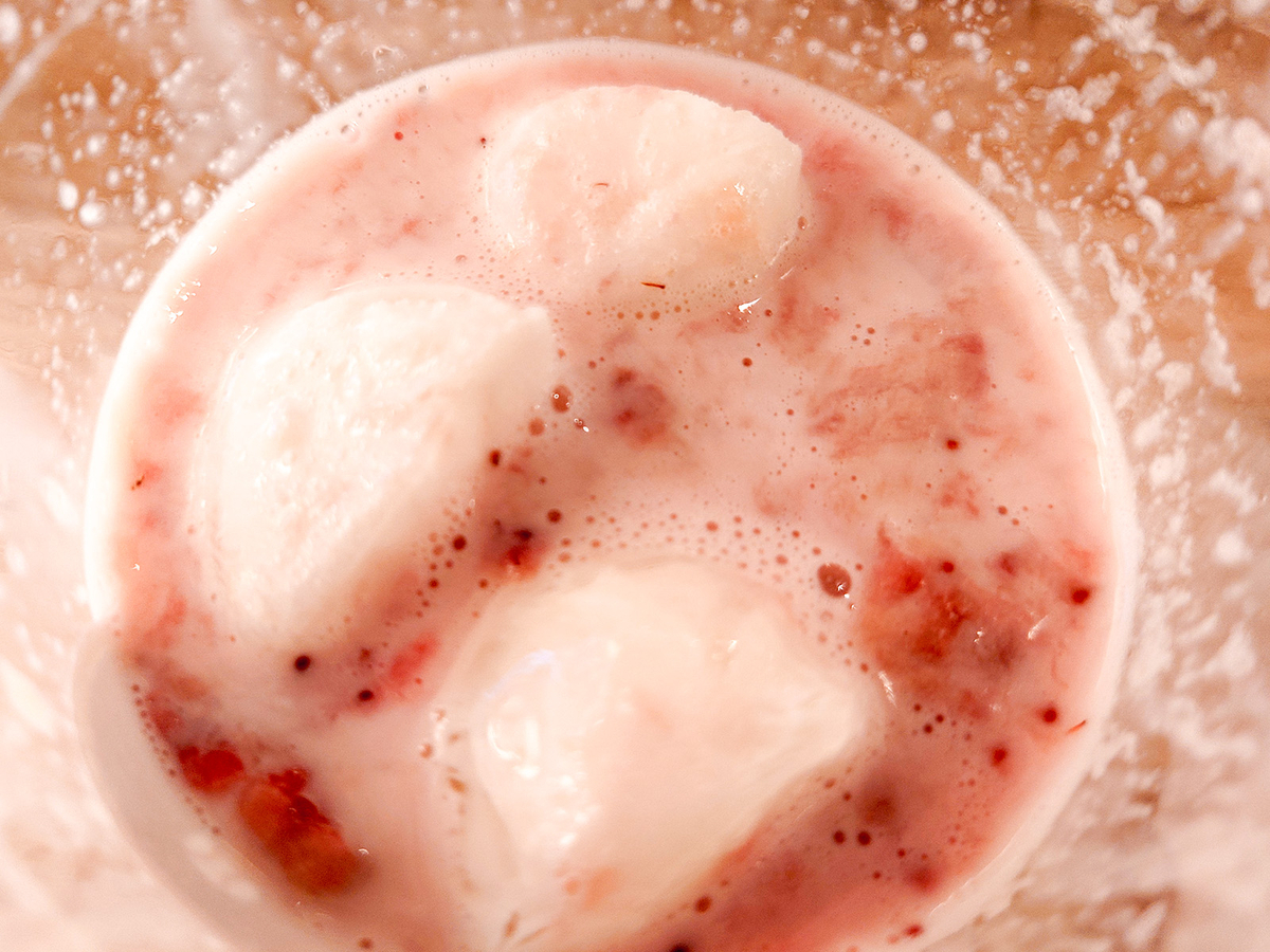 スタッフがおすすめしてくれた「牛乳氷」