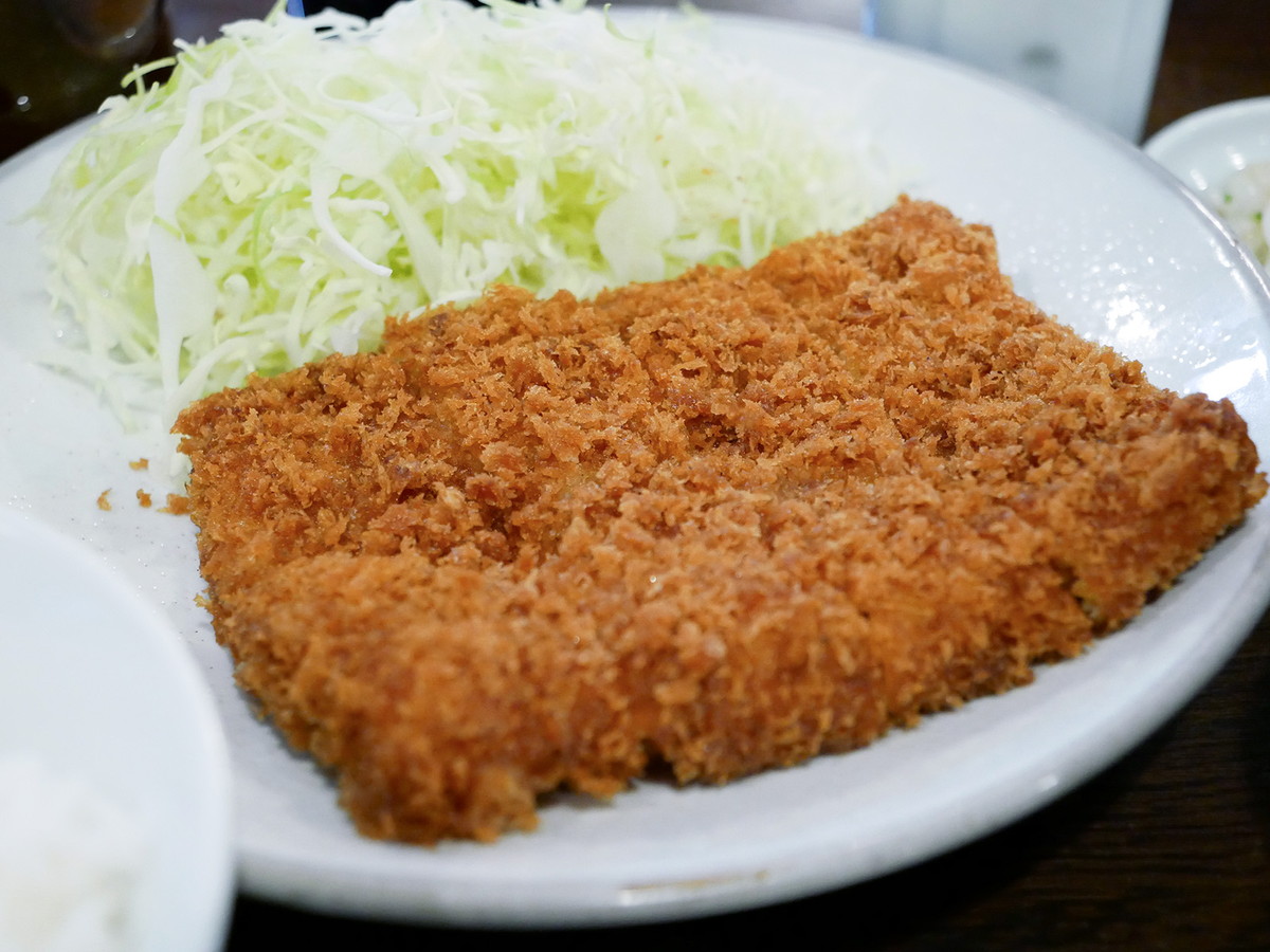 「衣」も勝烈庵のとんかつのおいしさの陰の立役者