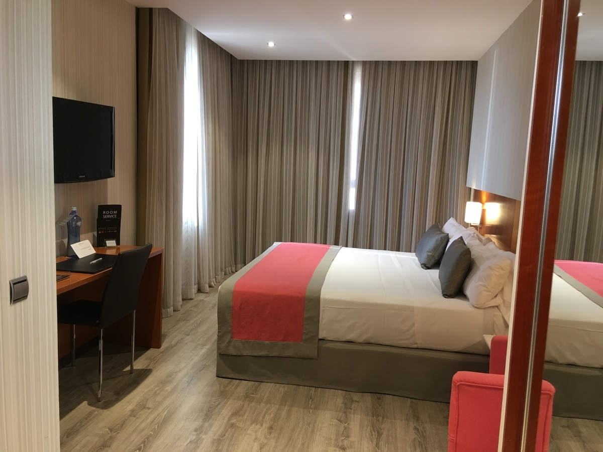 バルセロナ 宿泊費どのくらいかかるの ホテル アパートメント Travle とらぶる