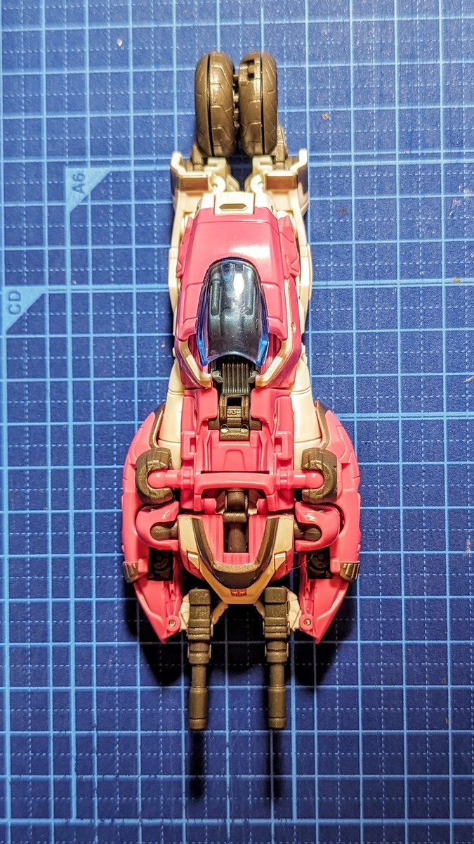 トランスフォーマー スタジオシリーズ SS-86 アーシー