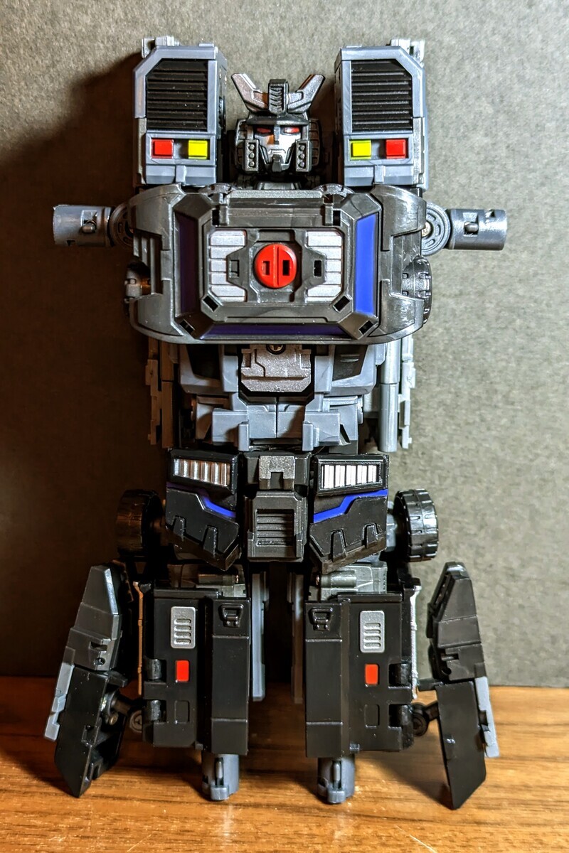 DX9 Atilla メナゾール似 Menasor フールセット 状態良好 メナゾール似 トランスフォーマー非正規 DX9 Atilla メナゾール似