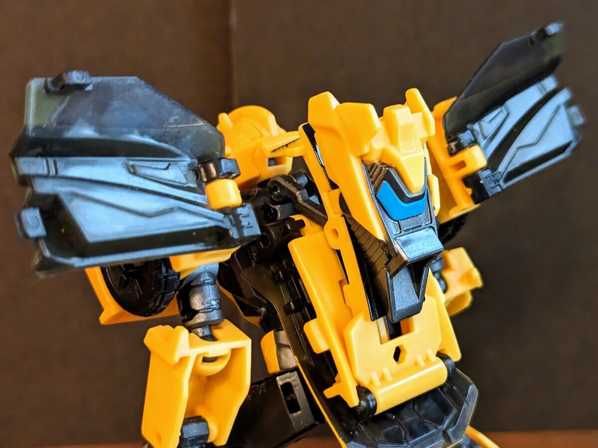 トランスフォーマー アーススパーク ESD-03 DX バンブルビー