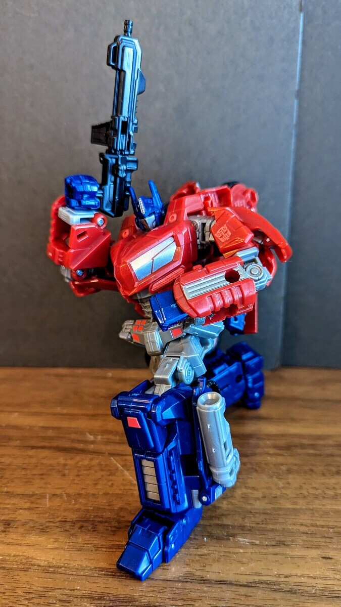 Transformers: Generations Cybertronian Optimus Prime (2010