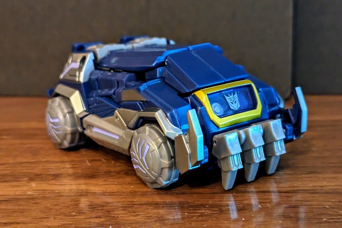 Transformers: Generations Cybertronian Soundwave - 変圧器たち