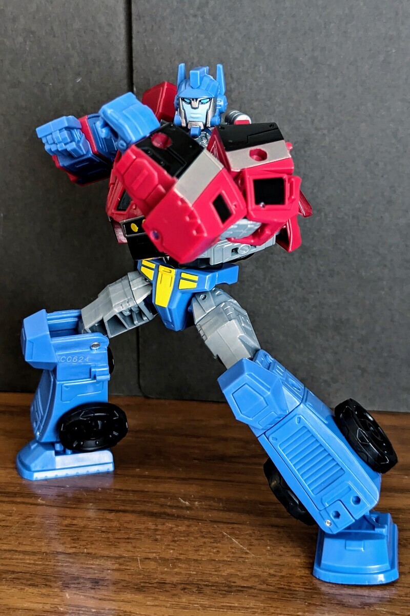 トランスフォーマー レガシーユナイテッド アニメイテッドセット 日報：ジェネレーションズ新シリーズ「レガシー ユナテッド