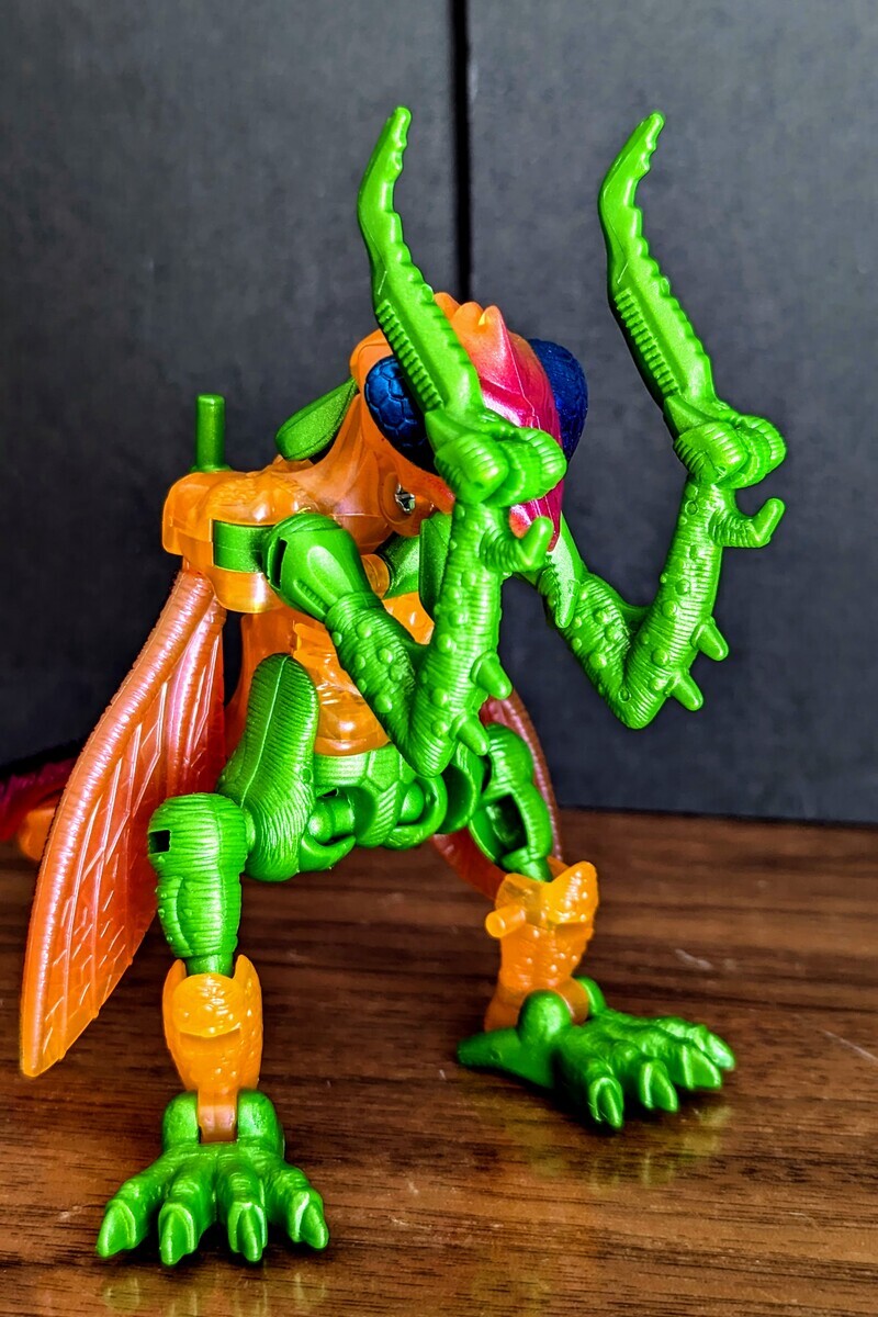 Beast Wars: Transformers Fuzors Buzzclaw (1998) - 変圧器たち