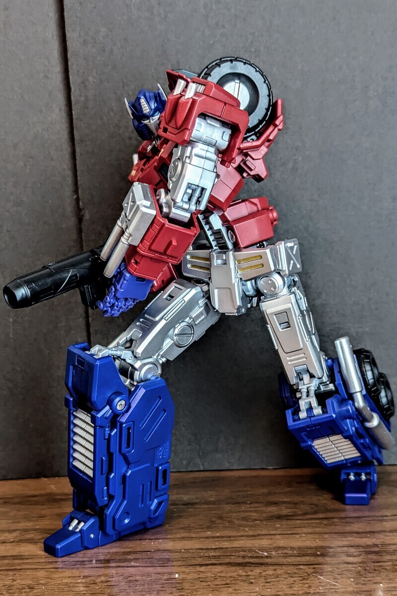 サ*キ様 mastermind creations R48N トランスフォーマー r48n-optus-nox-01.jpg
