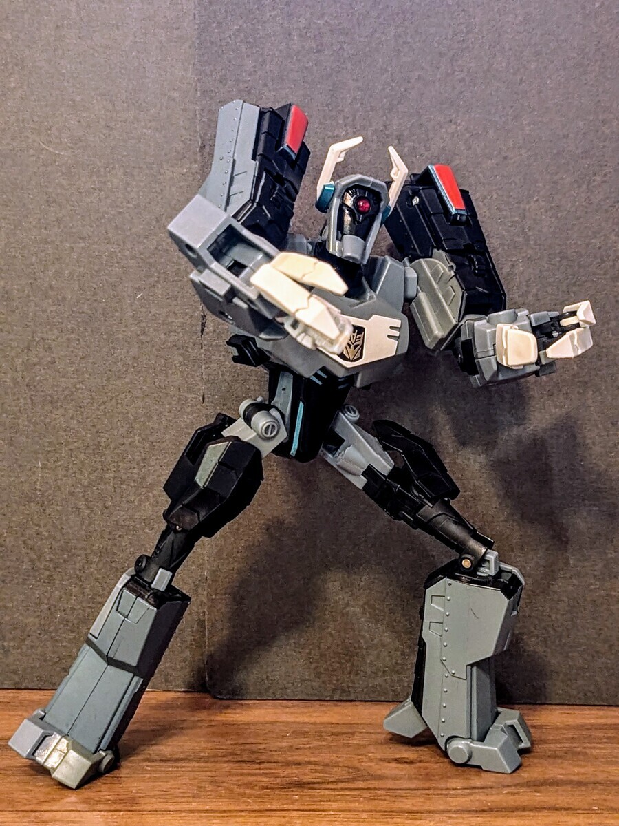 TransFormers Animated Shockwave (2008) - 変圧器たち