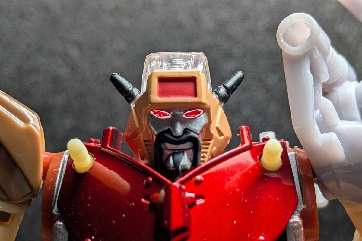 Amazon.co.jp: トランスフォーマー UN18 TFユナイテッド