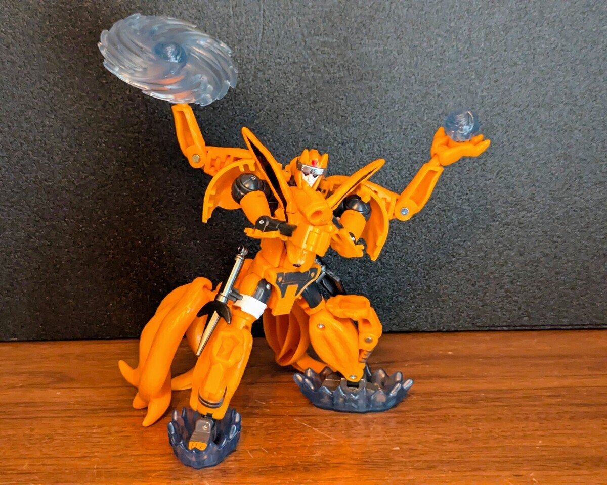 Transformers Collaborative NARUTO SHIPPUDEN x Transformers Kurama