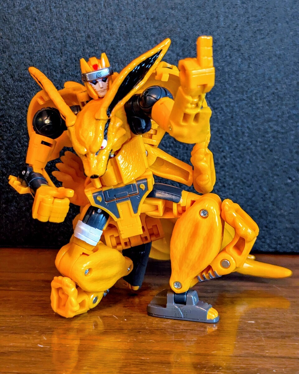 Transformers Collaborative NARUTO SHIPPUDEN x Transformers Kurama