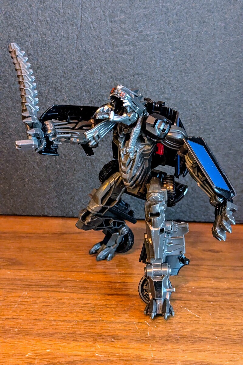 トランスフォーマースタジオシリーズ　おまけ付き レビュー：TFスタジオシリーズ SS-49 センチネルプライム | 超