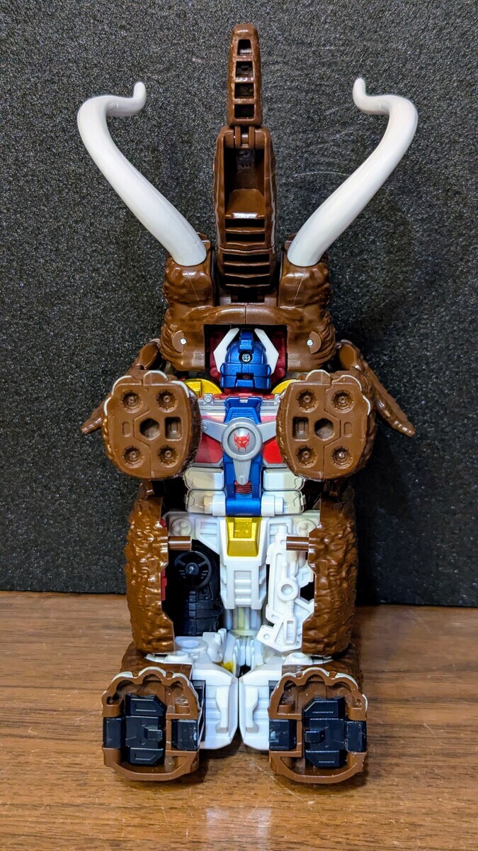 トランスフォーマー エイジ・オブ・ザ・プライム AOTP-32 マクシマル