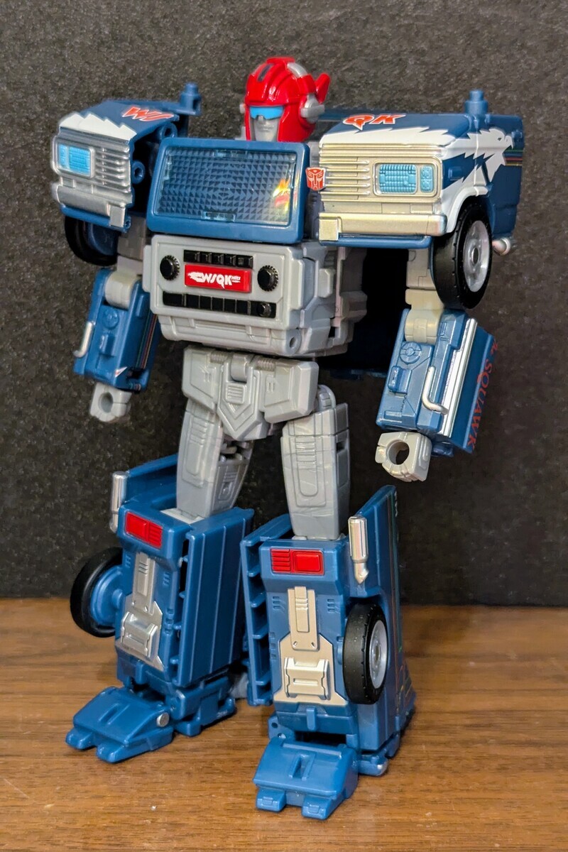 Transformers Collaborative Freakwency / 8-Trax (2026) - 変圧器たち