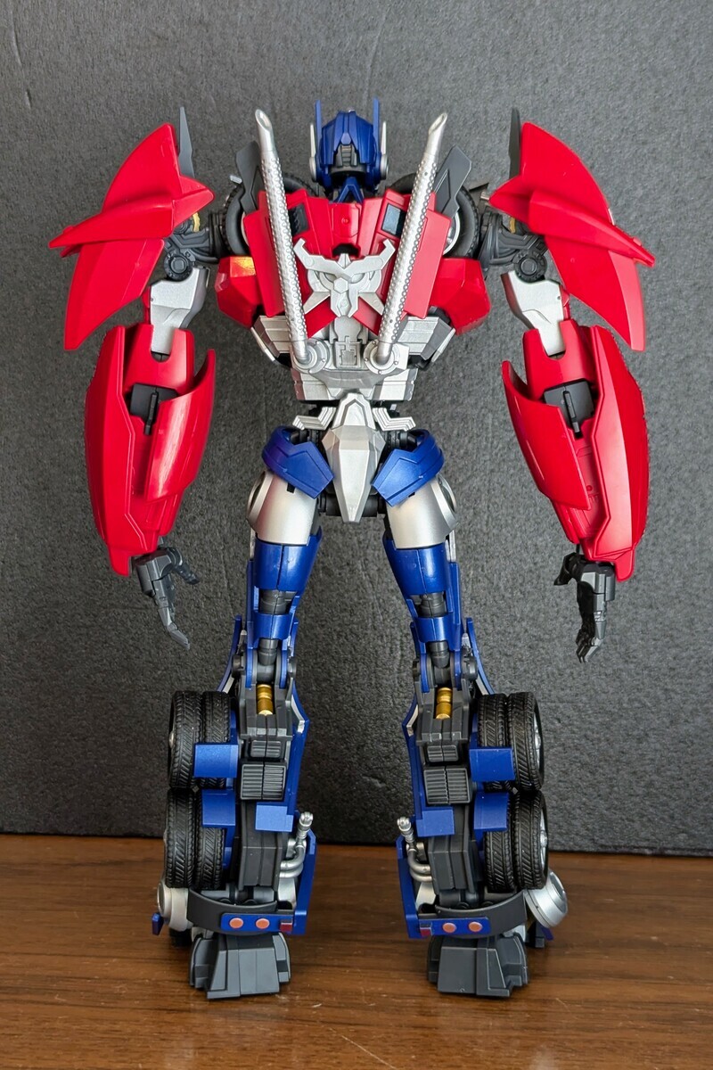 完成！ Blokees Transformers Action Edition 06 Optimus Prime