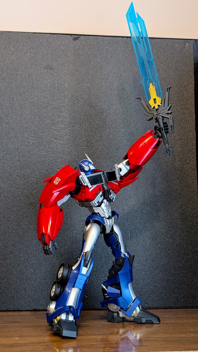 完成！ Blokees Transformers Action Edition 06 Optimus Prime