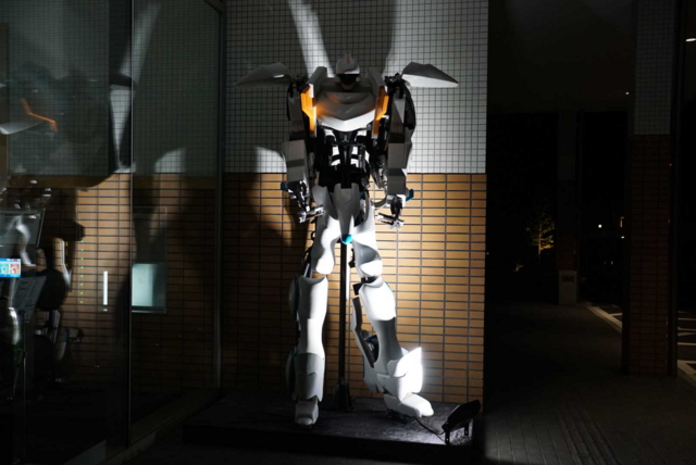 夜　ハウステンボス　変なホテル　ロボット