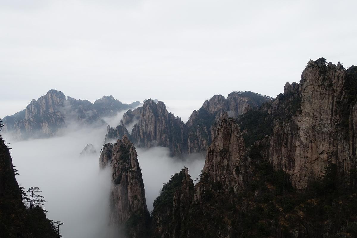 中国世界遺産 黄山を個人旅行で登山した様子や風景 登山ノウハウを紹介 Trip By Myself 中国世界遺産 黄山を個人旅行で登山した様子や風景 登山ノウハウを紹介 Trip By Myself
