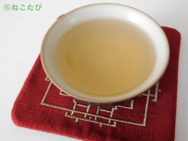 林華泰茶行さんの2番めに安い東方美人茶 - ねこたび札幌