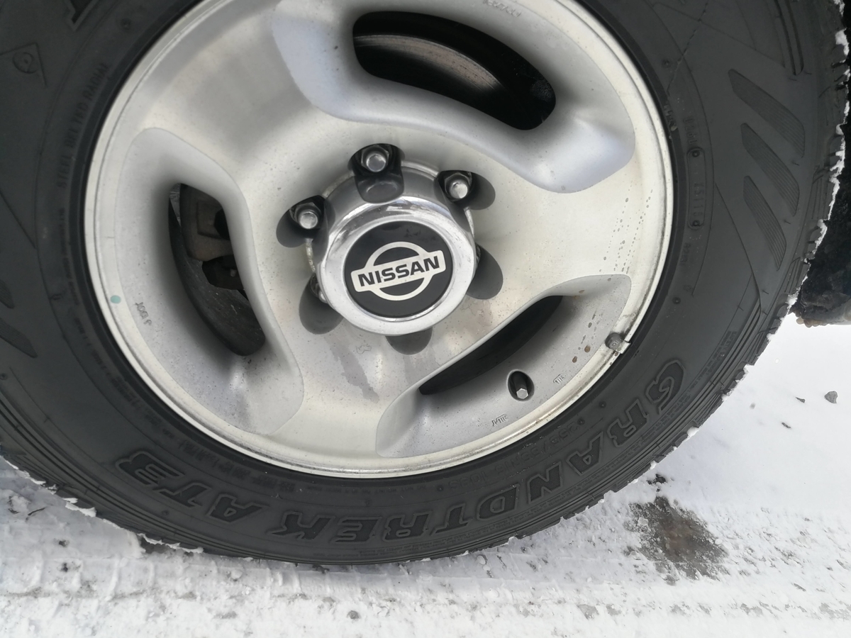 テラノレグラス購入時に履いていたタイヤ ダンロップの「Grandtrek AT3