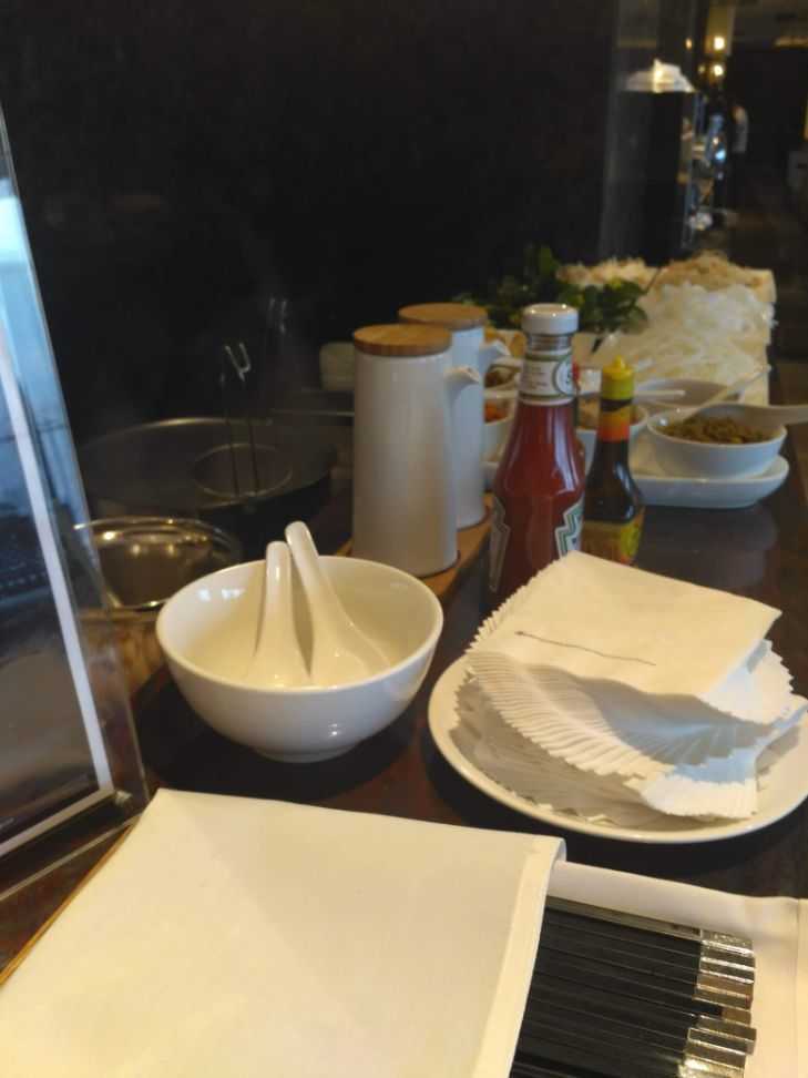 f:id:trvlr:20190418193852j:plain f:id:trvlr:20190418193852j:plain