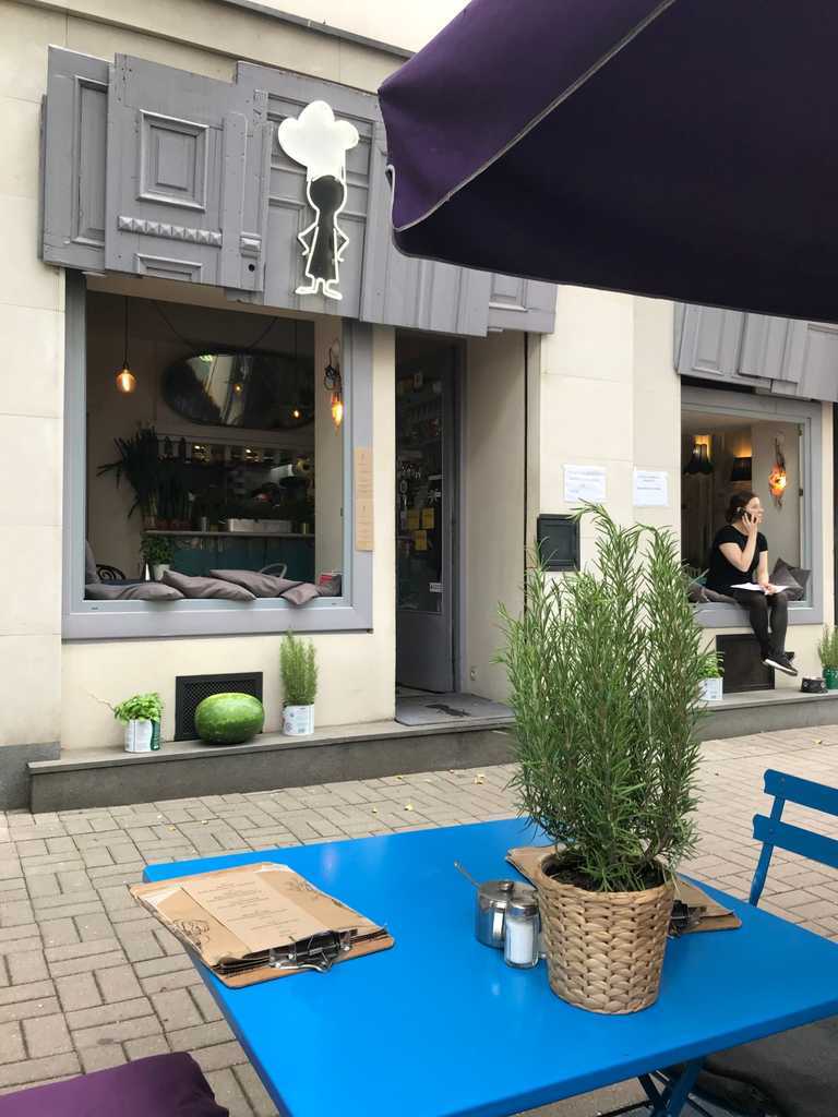 f:id:trvlr:20190728145728j:plain f:id:trvlr:20190728145728j:plain