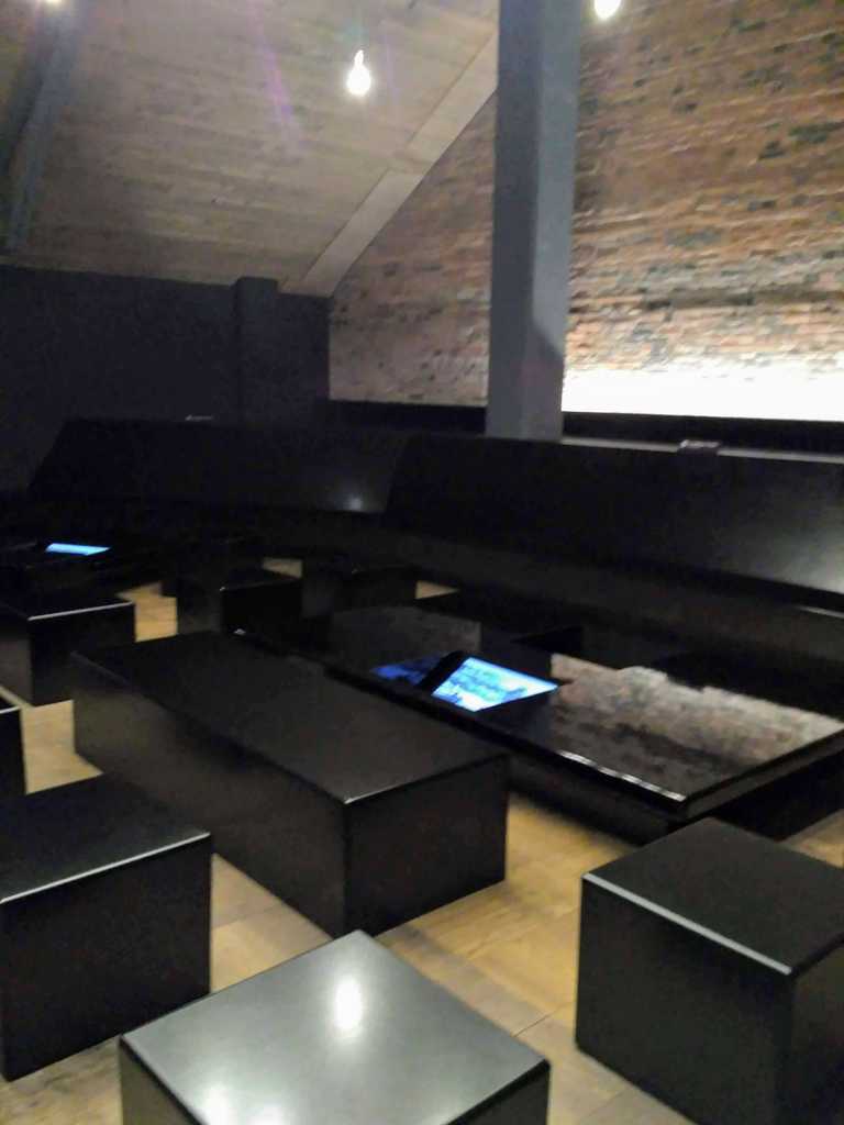 f:id:trvlr:20200516164147j:plain f:id:trvlr:20200516164147j:plain