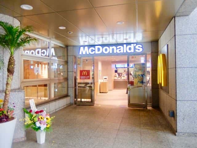 ランドマークプラザのマックがリニューアルしてオープン 新しい店舗に行きました ゴリ課長の横浜グルメ