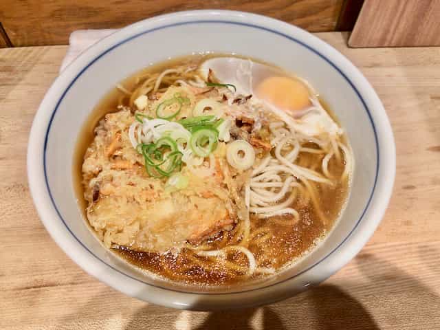 野毛の立ち食いそば 花咲そば でおいしい立ち食いそばをいただきました ゴリ課長の横浜グルメ