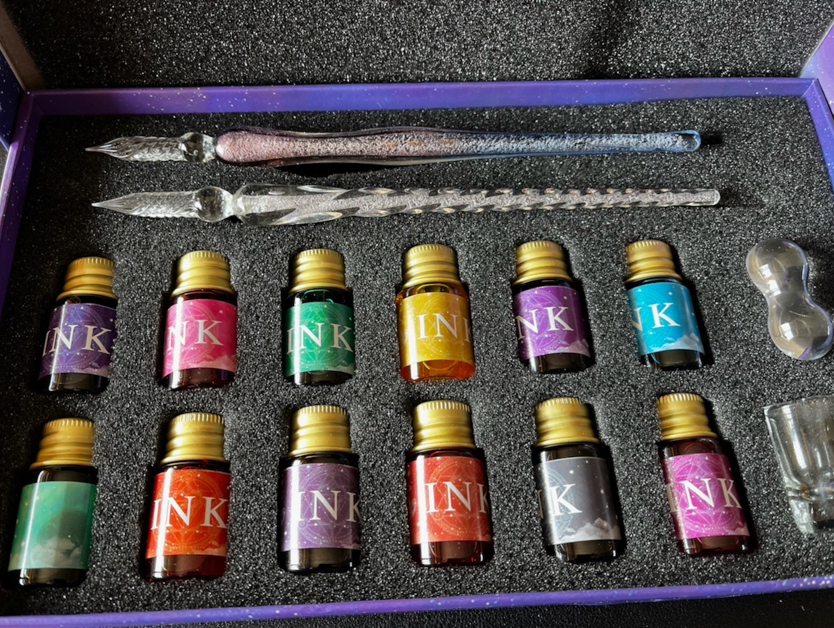 届いたガラスペンのセット