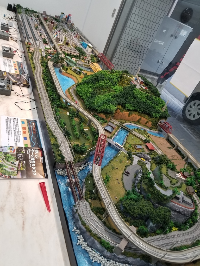 f:id:tsujiru:20181007231310j:plain f:id:tsujiru:20181007231310j:plain