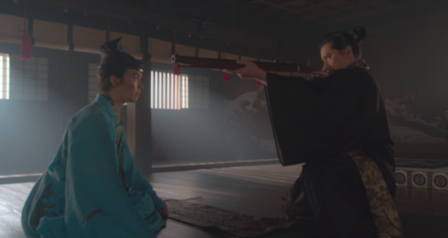 これからは鉄砲の時代だと明智十兵衛光秀に話す斎藤利政(道三)