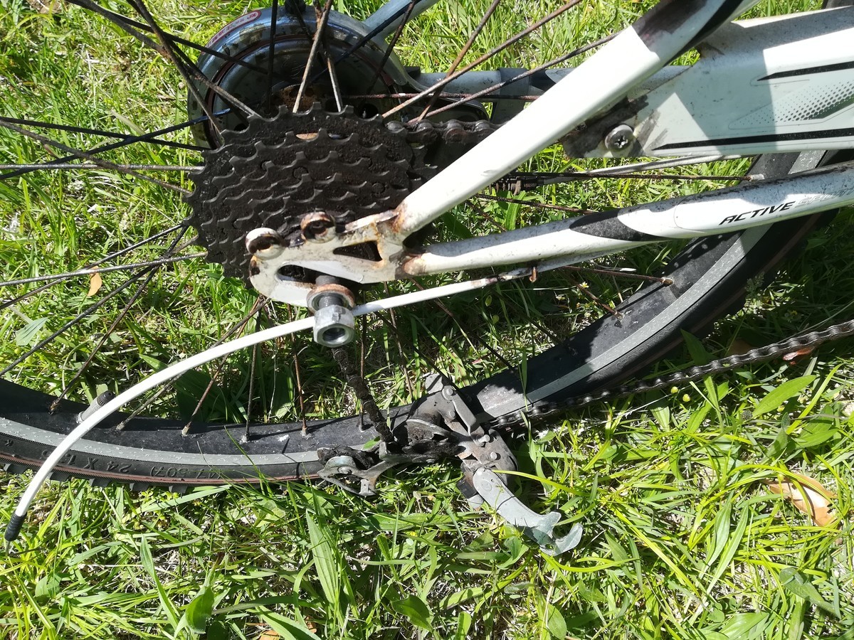 自転車 ディレイラー 交換 費用