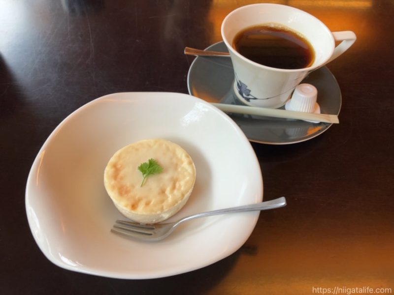 越路のあさひ山蛍庵で大人ランチ♡蕎麦と酒粕チーズケーキを食べました