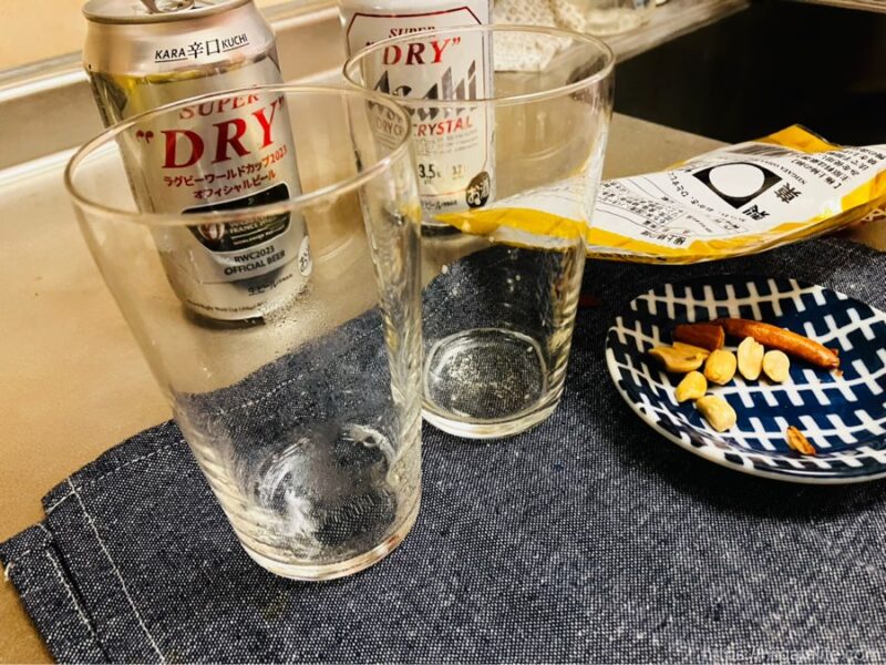 スーパードライで酒を覚えた私がクリスタルはどう違うのか飲み比べてみた