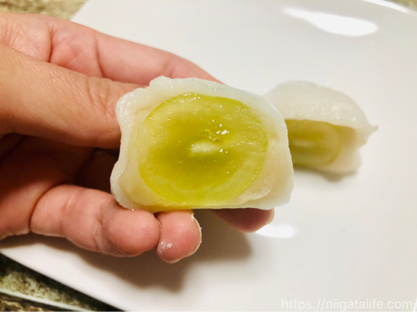 江口だんご「シャインマスカット大福」はモーツアルトが奏でる味！