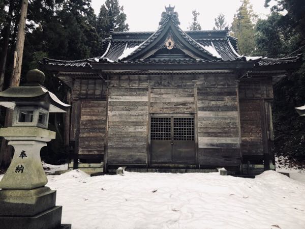白鳥が飛来する西山「長嶺大池」へ！ロケーションすごい神社も発見