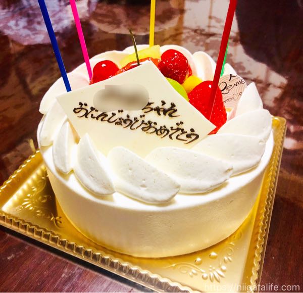 ルメルシーの桃丸ごと使った「もものタルト」がすごい！誕生日ケーキも食べましたレポ