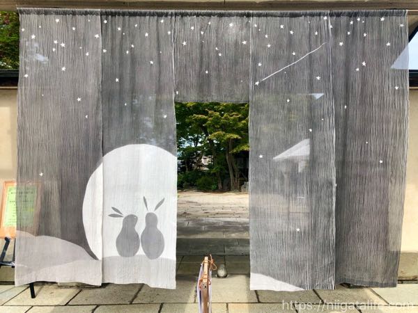 小千谷豪商の館「西脇邸」へ。建物の外観とライトアップ
