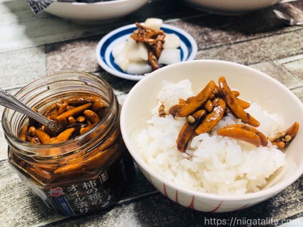 新発売「柿の種オイル漬けだし醤油仕立て」を食べてみた！