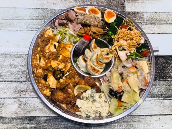 白飯があれば麺やようかオードブル