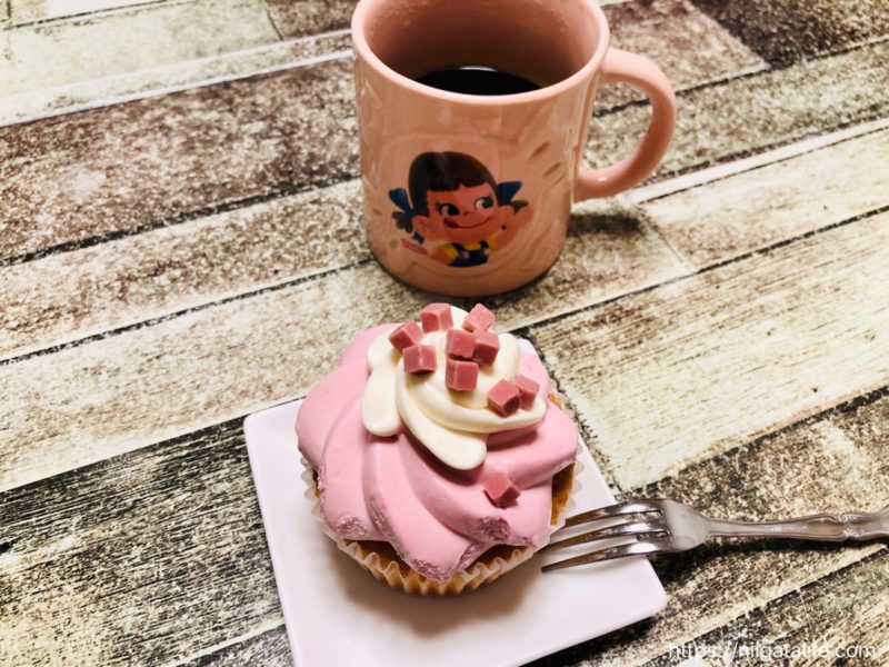 不二家のキラキラ七夕カップケーキ