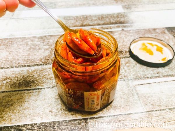 【激辛発売！】柿の種オイル漬けにんにくラー油