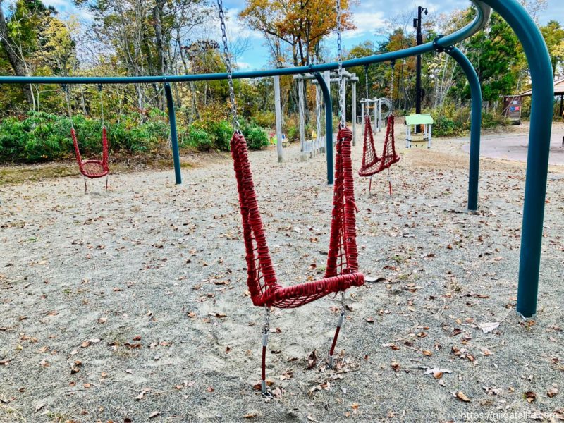 丘陵公園 里山フィールドのアスレチック遊具