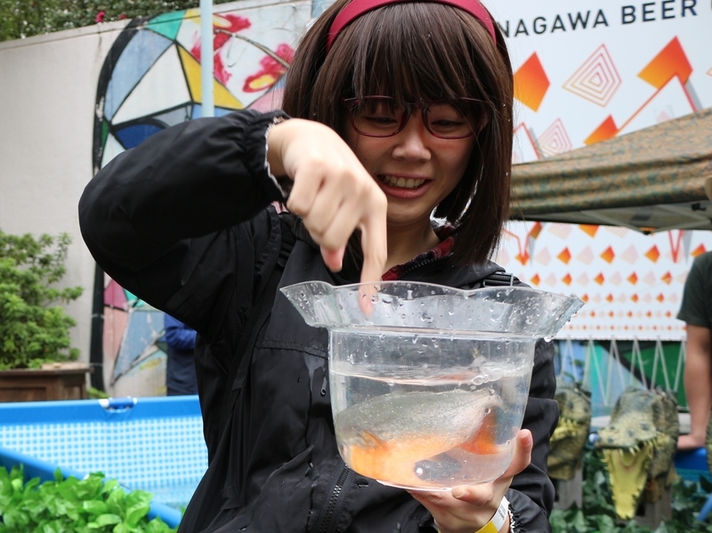 恐怖 ピラニア釣りを体験 きっかけはエイプリールフール Pr つまみぐい人生100