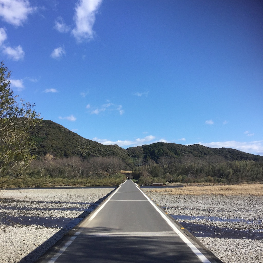 f:id:tsumetaimizuburo:20181230225416j:image f:id:tsumetaimizuburo:20181230225416j:image
