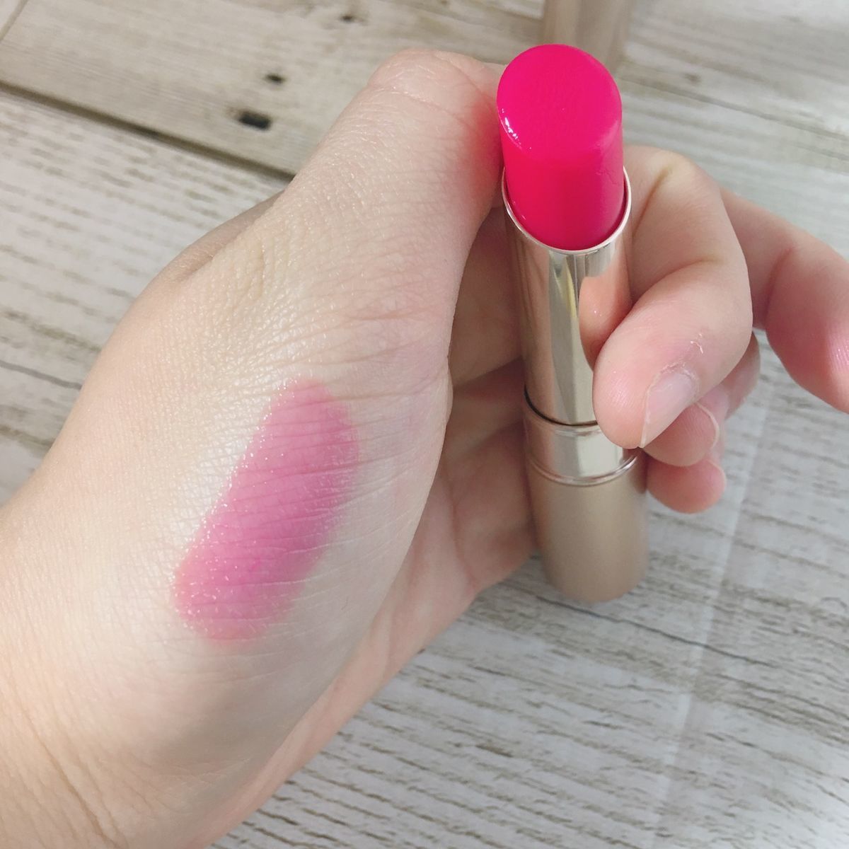 就活にもオフィスにも ちょうどいいピンクはオペラにあり つぴろぐ