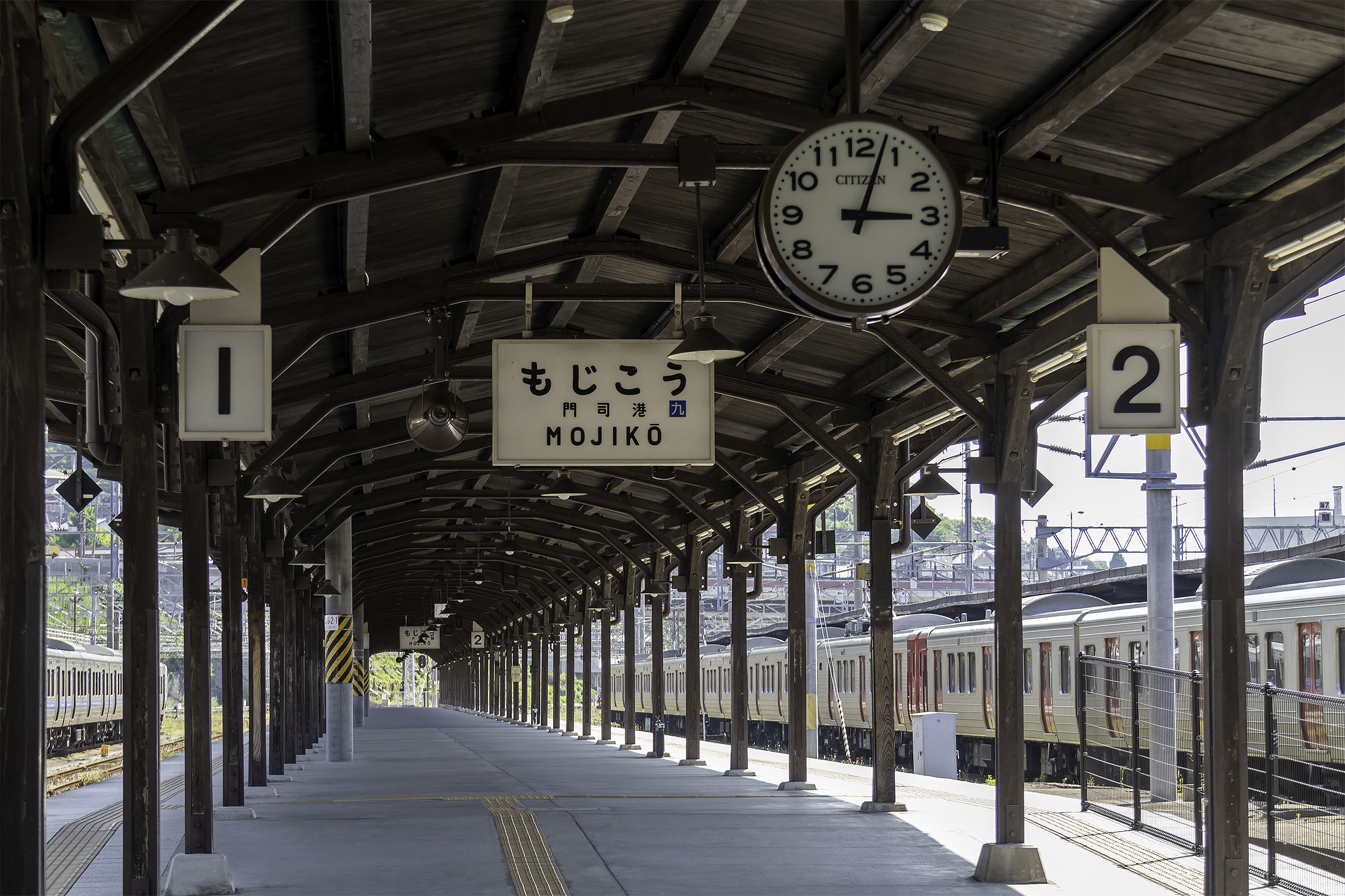 行先表示板 プラサボ 門司港⇔新田原／門司港⇔中津 ◯門 モコ 2-286＊行先板 サボ 小倉→折尾→門司港 /下関行 下関→