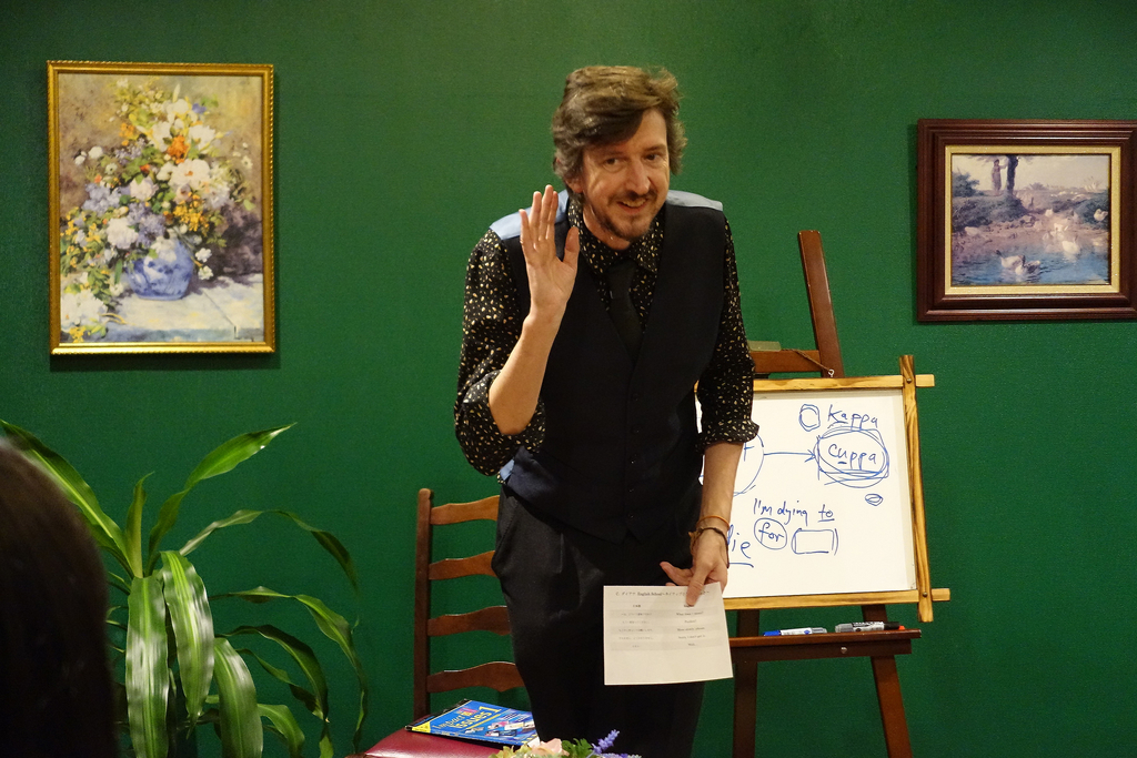 英語の発音はどれくらい綺麗じゃなきゃいけないの 発音は 通じることが大切 英語4技能教育研究家 オンライン英語レッスン 鶴岡俊樹のブログ 英語の発音はどれくらい綺麗じゃなきゃいけないの 発音は 通じることが大切 英語4技能教育研究家 オンライン英語レッスン 鶴岡俊樹のブログ