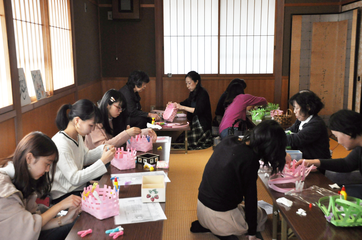 f:id:tsushimaderaterameguri:20191113092100j:plain f:id:tsushimaderaterameguri:20191113092100j:plain